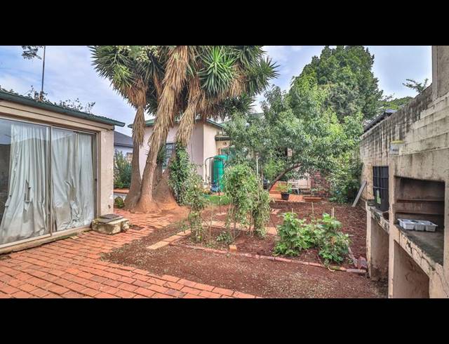 3 BEDROOM HOUSE FOR SALE IN KENSINGTON